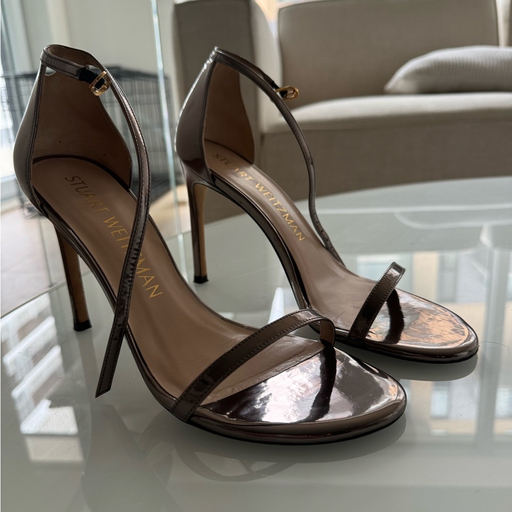 Stuart Weitzman gun metal chrome heels